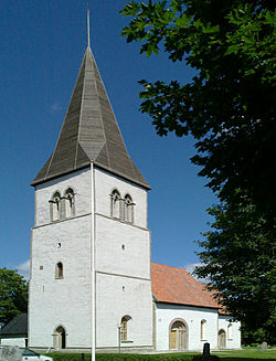 Eke-kyrka-Gotland-total1.jpg