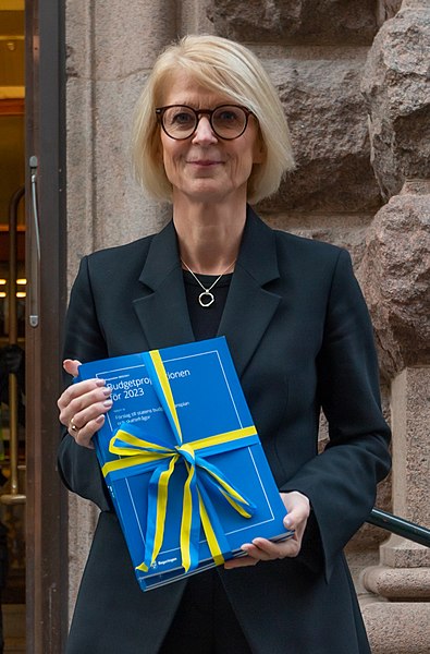 File:Elisabeth Svantesson in Nov 2022 (6 av 9)-2.jpg