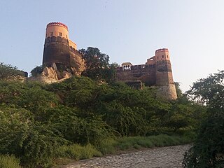 <span class="mw-page-title-main">Fort Madhogarh</span> History of Rajputs