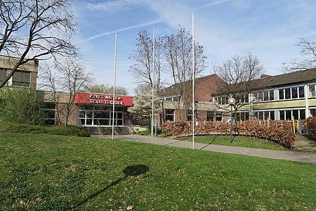 Fritz Winter Gesamtschule Ahlen.Eingang.nnw