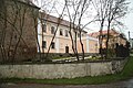 Čeština: Přední pohled na tvrz ve Svojšicích, Petrovice u Sušice, okr. Klatovy. English: Front view of castle in Svojšice, Petrovice u Sušice, Klatovy District.