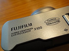 Fujifilm FinePix X100 09.jpg