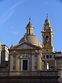 Italiano: Genova-chiesa del Gesù e dei santi Ambrogio e Andrea, a Genova. Particolari su cupola, facciata e campanile.