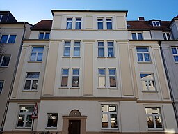 Gerolsteiner Straße 77