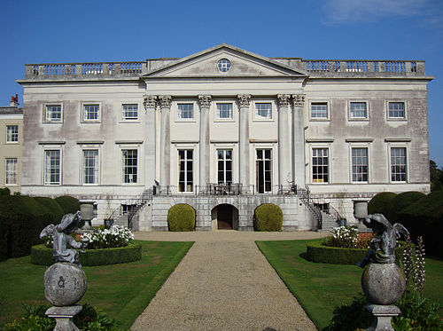 The "new" Gorhambury House was built by Viscount Grimston in 1777–84