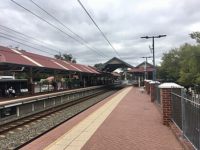 Gosnells Station, Gosnells, Western Australia, April 2022 01.jpg