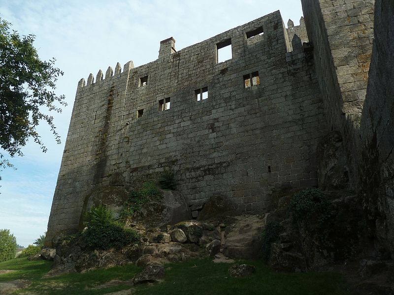 File:Guimarães (22520488206).jpg