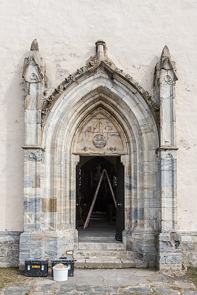 File:Guttaring Waitschach Pfarrkirche Unsere Liebe Frau West-Portal 21032017 6807.jpg