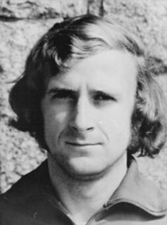 <span class="mw-page-title-main">Hans-Jürgen Kreische</span> East German footballer and manager