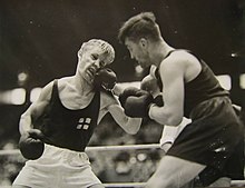 Harry Siljander (Finland) vs George Hunter (South Africa) - 1948 London Summer Olympics Boxing.jpg