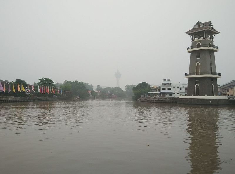 File:Hazy Kedah River - panoramio.jpg