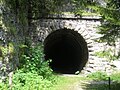 Huda luknja, ulaz u tunel