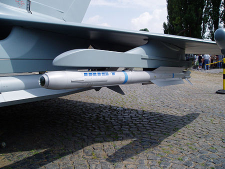 ไฟล์:IRIS-T_air-to-air-missile.jpg