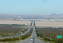 L'Interstate 15 dans la vallée d'Ivanpah.