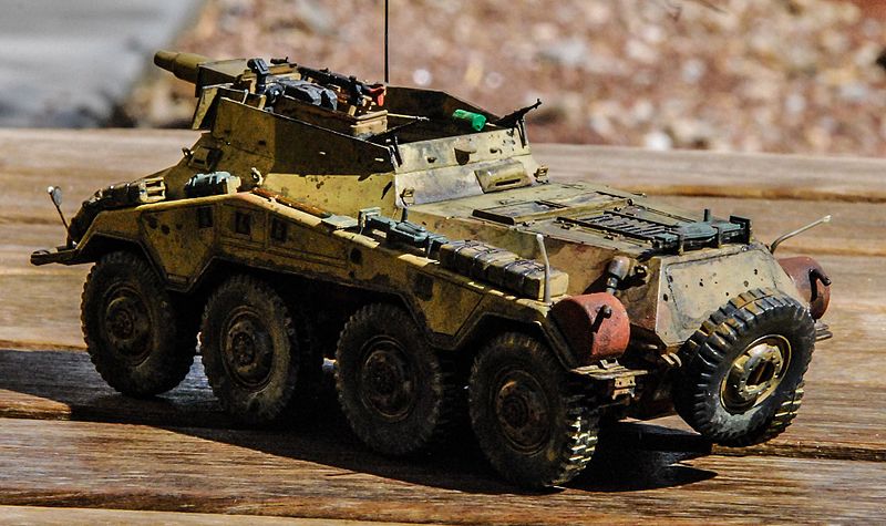 File:Italeri 1-35 scale kit No 234 - Sd.Kfz 234-3 Howitzer 75mm ( Special Purpose Vehicle 234) (21948209126).jpg