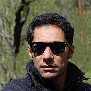 <span class="mw-page-title-main">Jatinder Mauhar</span> Indian film director and scriptwriter