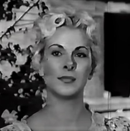 Jean Carson in Frontier Doctor.jpg