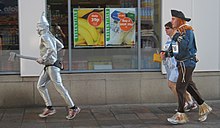 Runners in costume in 2009 Jersey Marathon 2009 c.jpg