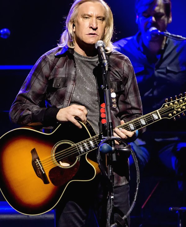 Walsh performing with the Eagles at Madison Square Garden in 2019