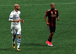 Laurent Ciman face à Josef Martínez de l'Atlanta United en 2017.