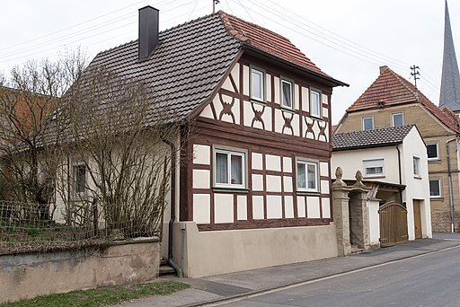 Königsberg in Bayern, Hellingen, Am Backhaus 5-20160320-001