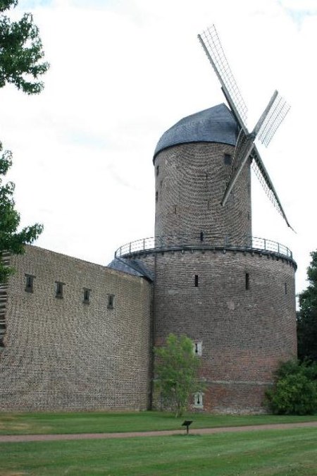 Kempen Denkmal-Nr. 3c, Hessenwall 1 (2067).jpg