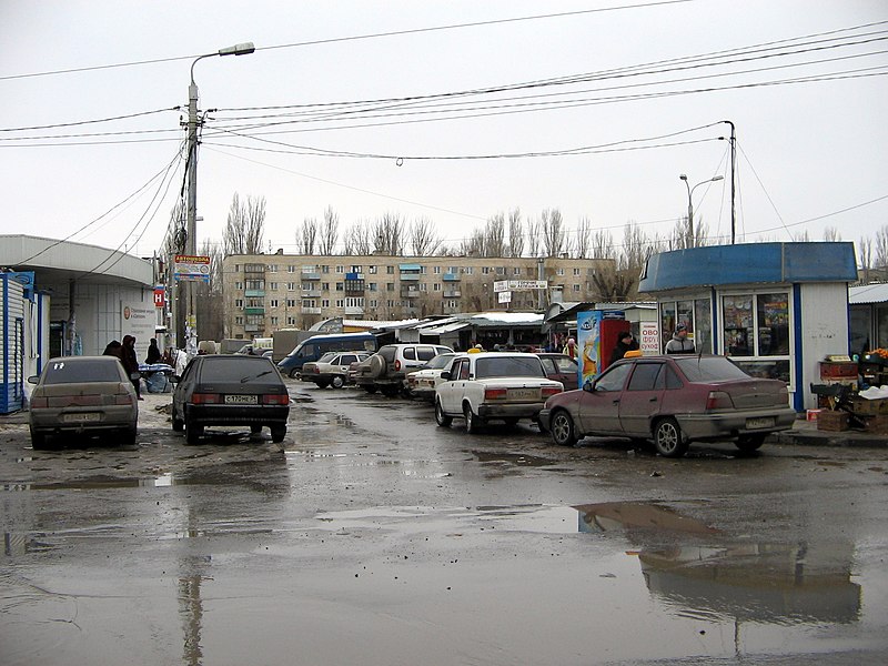 File:Krasnoarmeyskiy rayon, Volgograd, Volgogradskaya oblast', Russia - panoramio (6).jpg