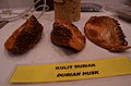 Kulit durian kering boleh diproses untuk membuat produk lain