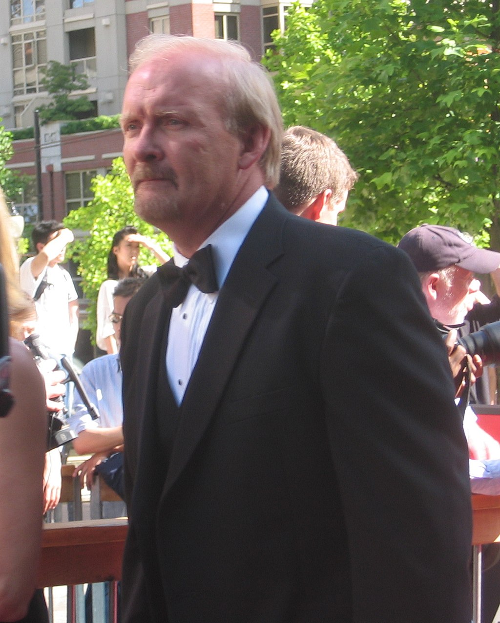 Who is Lindy Ruff's wife, Gaye?