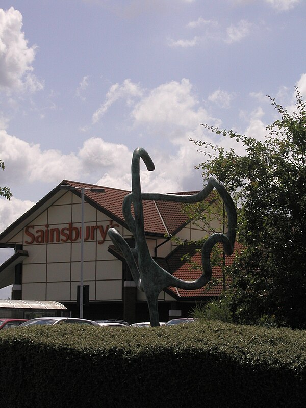 Loddon Lily statue by Sainsbury's near Winnersh Crossroads