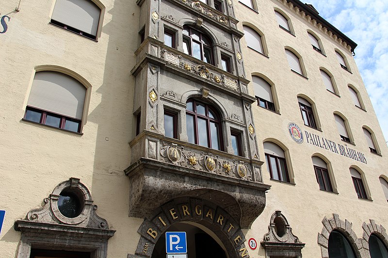 File:München - Paulaner Bräuhaus (2).jpg