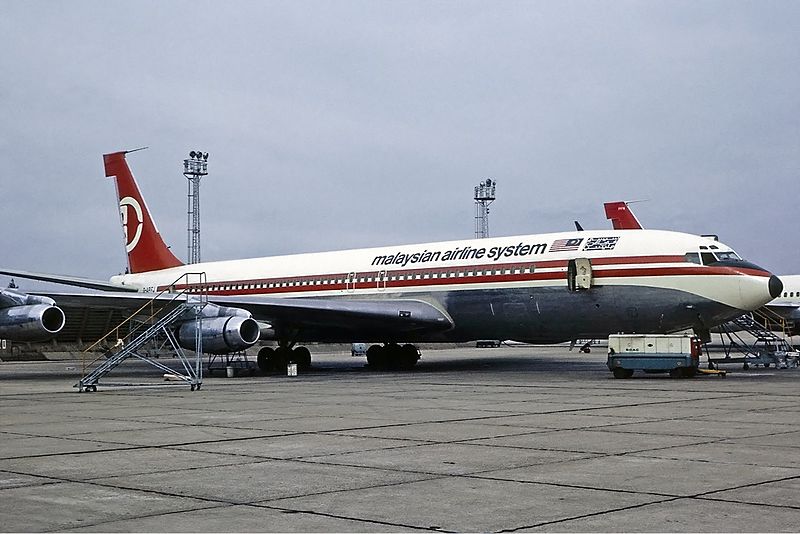 File:Malaysian Airline System Boeing 707-400 Fitzgerald-1.jpg