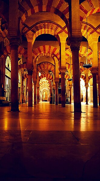 File:Mezquita-Catedral de Cordoba 01.JPG