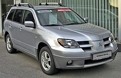 Mitsubishi Outlander (2001–2006)