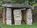 Monumento funerario del Parque Nacional Arqueológico de San Agustín 05.JPG