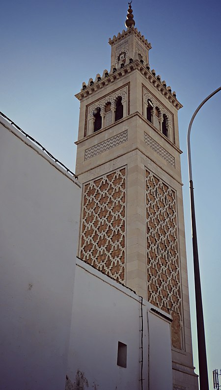 Mosquée de Bab-Dzira (Minaret) 02.jpg