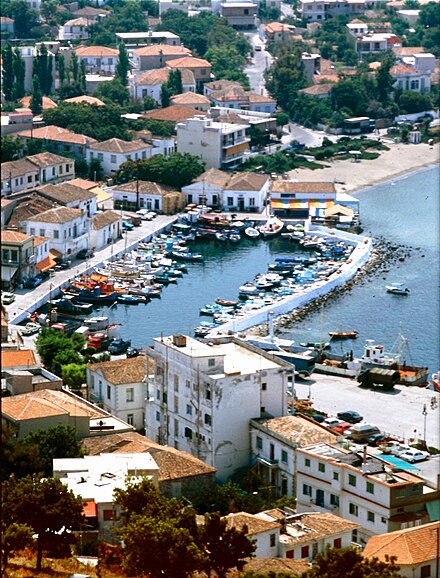 Myrina, Old Port