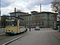 Tramrijtuig nabij dit station