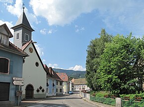 Oberbruck, l'église Saint-Antoine-de-Padoue in straatzicht foto4 2013-07-22 15.57.jpg