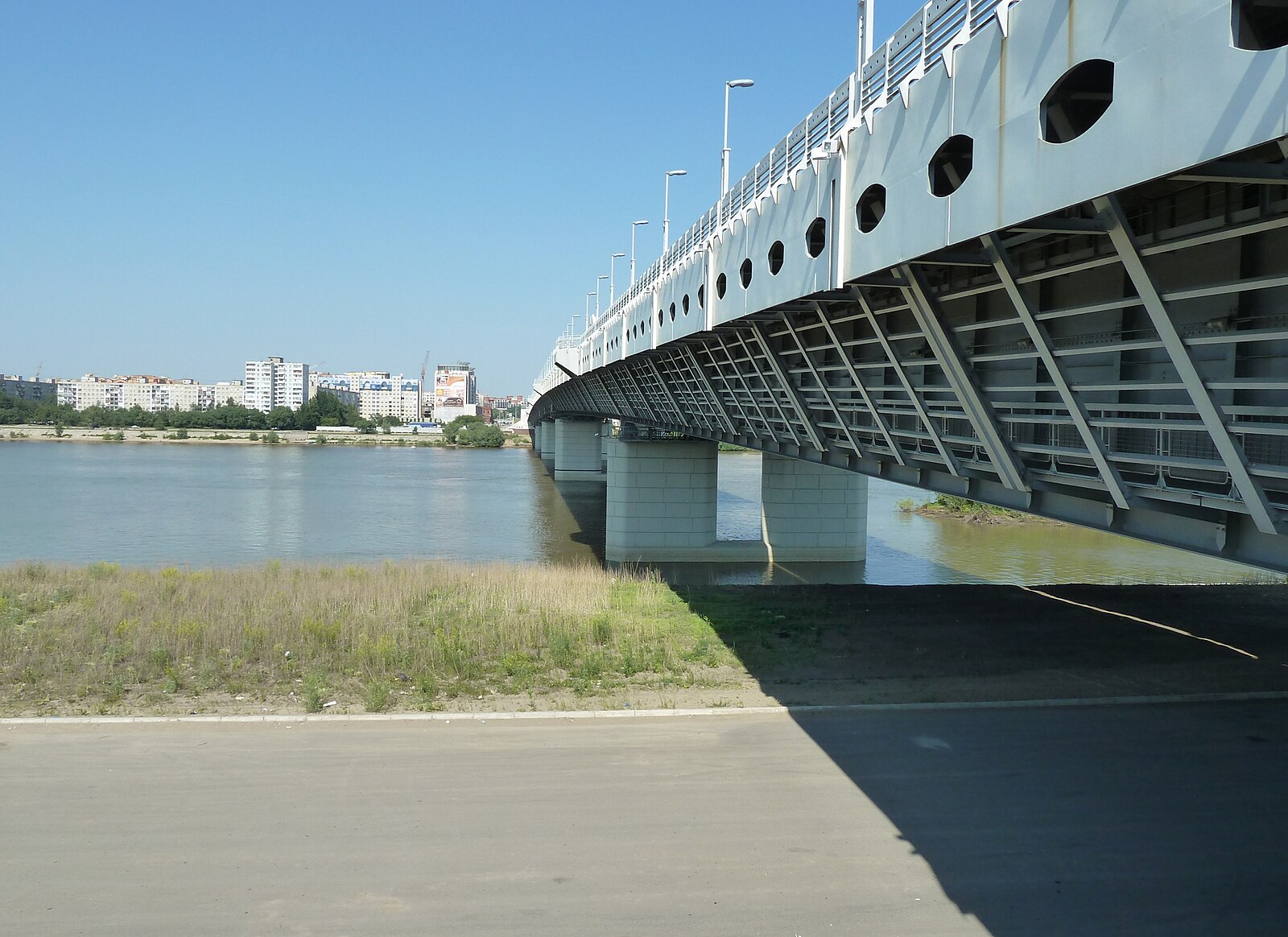 Мост имени 60-летия Победы Омск