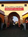 Outlet Franciacorta - panoramio.jpg