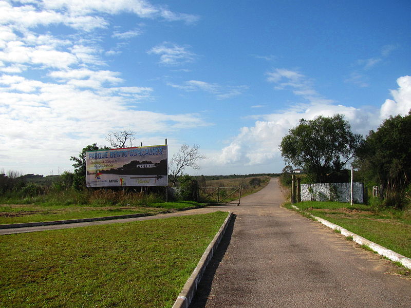 File:Parque Bento Gonçalves 001.JPG