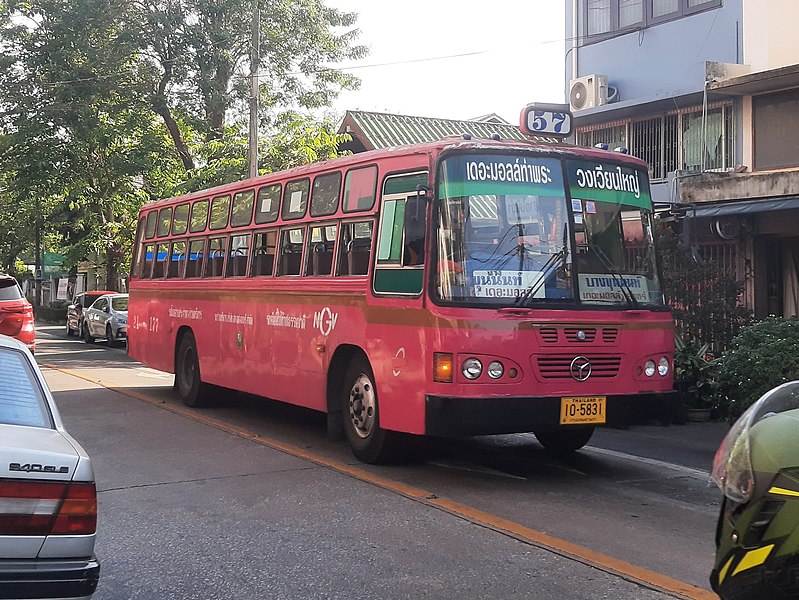 File:Pink Bus Route 57 Number 21-177.jpg