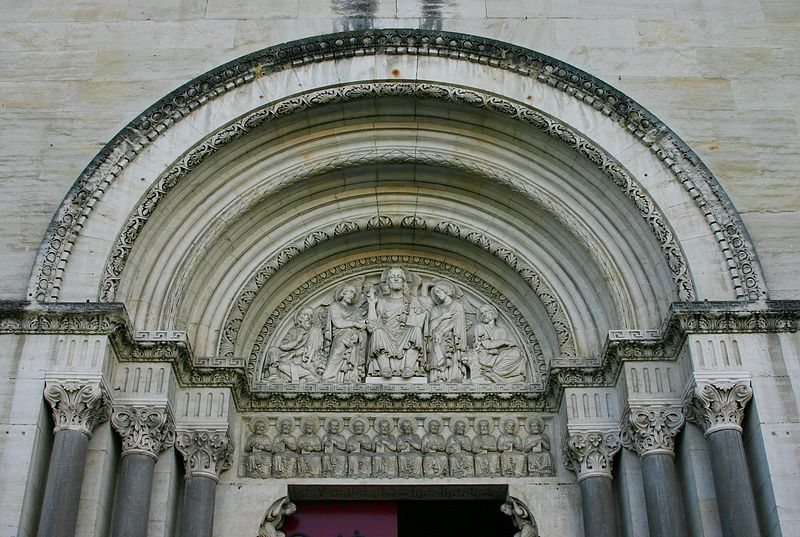 File:Portal - Église Saint-Paul de Nîmes - Nîmes 2014.JPG