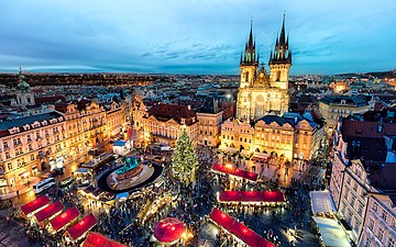 سوق عيد الميلاد، في براغ.