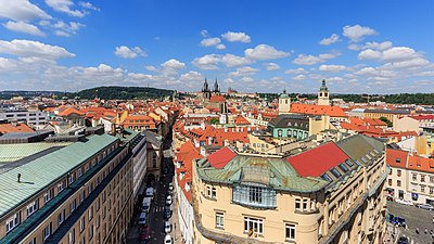 Ulica Celetna i Kościół Najświętszej Marii Panny przed Tynem z praskiej Bramy Prochowej