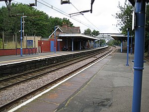 Prittlewell railway station - geograph.org.uk - 918438.jpg