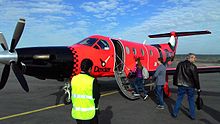 PC-12 with passengers embarking RA-01505 Nizhny Novgorod Airport 03.jpg