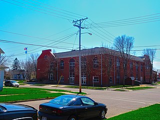 <span class="mw-page-title-main">South School (Reedsburg, Wisconsin)</span> Historic school building