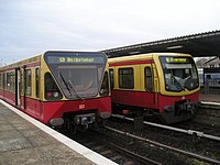 S-Bahn Berlin Warschauer Strasse 05.JPG